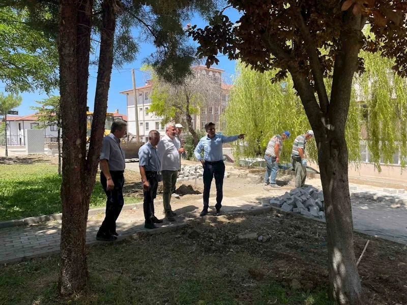 Söğütte İsmail Çetin Parkı yenileniyor
