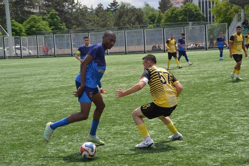 Mahrumlarspor mutlu sona ulaştı
