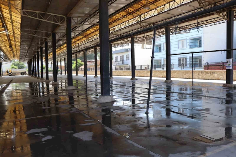 Nazilli Belediyesi bayrama hazır
