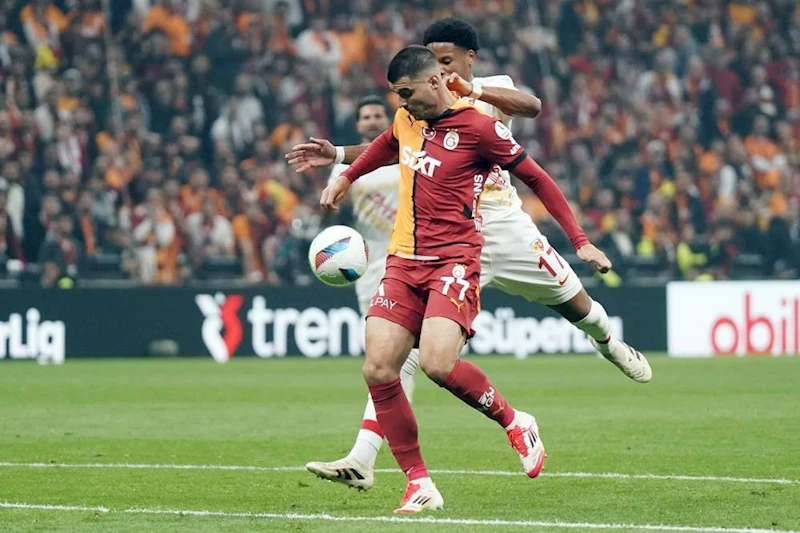 Kayserispor Süper Lig serüvenine devam edecek
