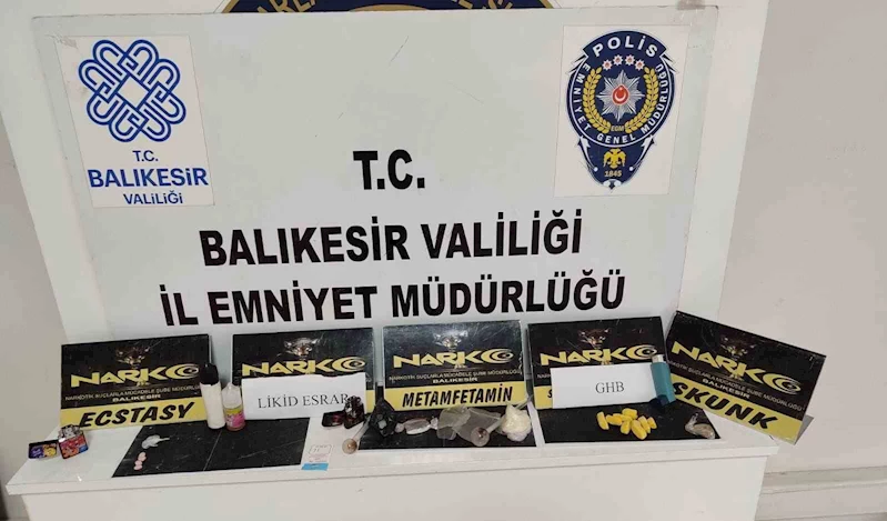 Balıkesir’de 90 gram esrar yakalandı
