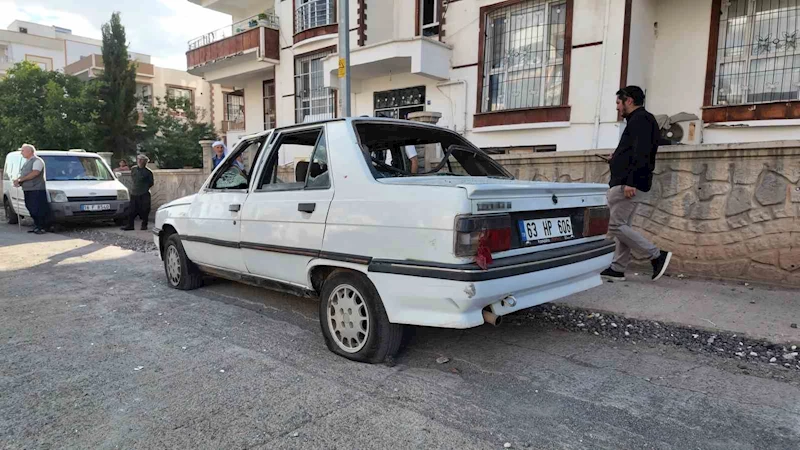 Siverek’te kavgayı ayırmaya çalışan polis memuru bıçaklandı
