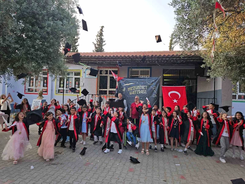 Umurlu Atatürk İlkokulu’nda mezuniyet heyecanı
