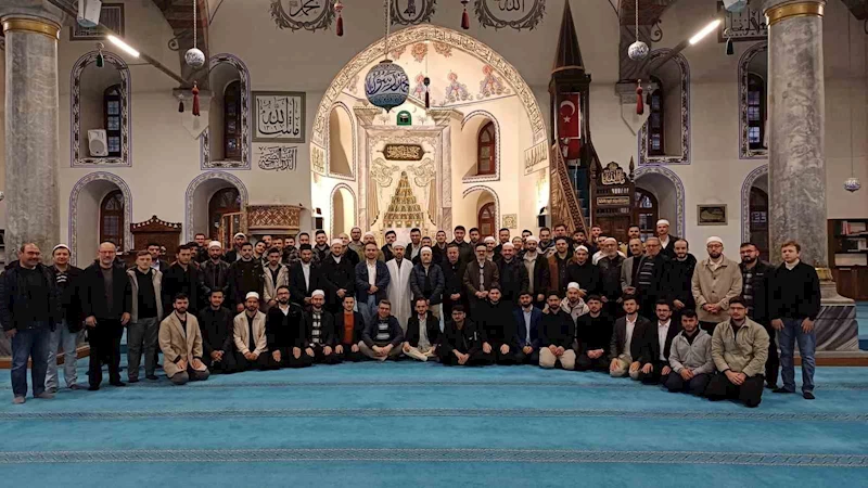 Kütahya’da sabah namazı buluşması ve tarih gezisi

