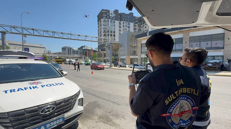 Sultanbeyli İlçe Emniyet Müdürlüğü’nden bayram öncesi anlamlı trafik uygulaması
