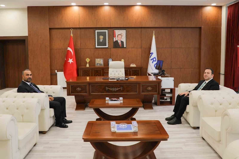 Garnizon Komutanı Şahin’den Rektör Akkaya’ya ziyaret
