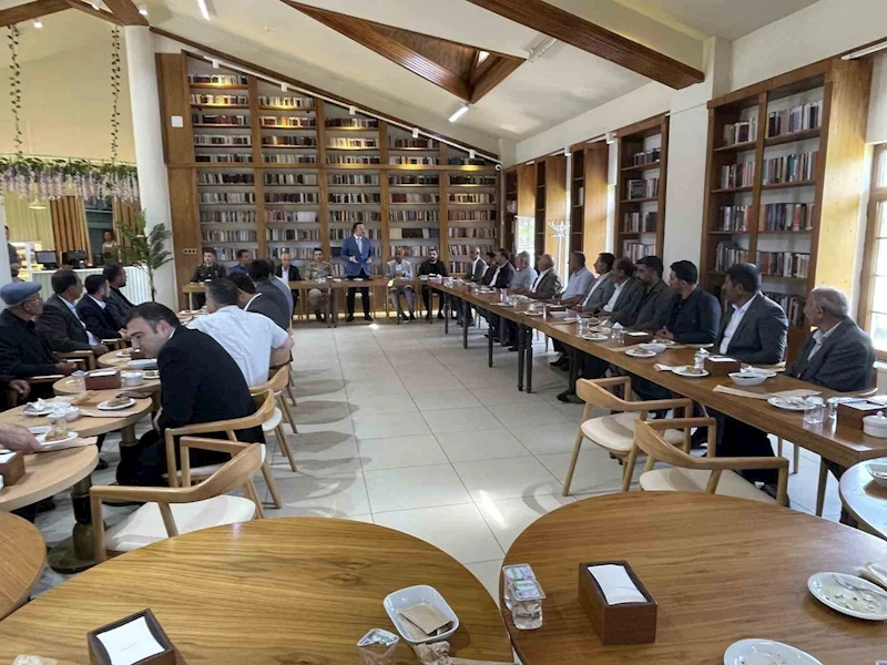 Malazgirt’te bayramlaşma töreni düzenlendi
