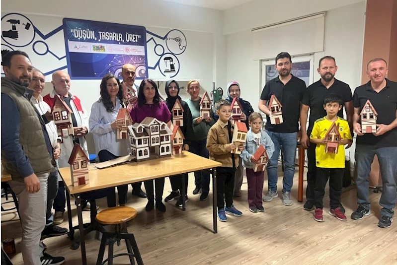 Tavşanlı evlerinin mimari dokusu öğretmenlerle geleceğe taşınıyor

