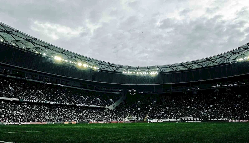 Bursaspor’da kombine satışları 30 bini geçti
