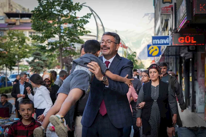 Vali Çelik’ten güvenlik güçlerine bayram ziyareti
