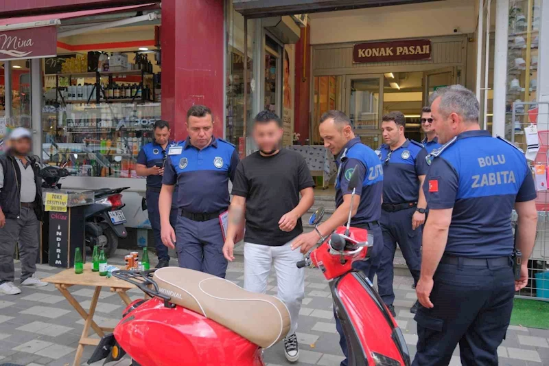 Kaldırım işgaline zabıta müdahalesi
