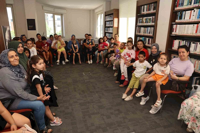 Anneler ve çocuklar yaz tatilinde kütüphanelerde buluşuyor
