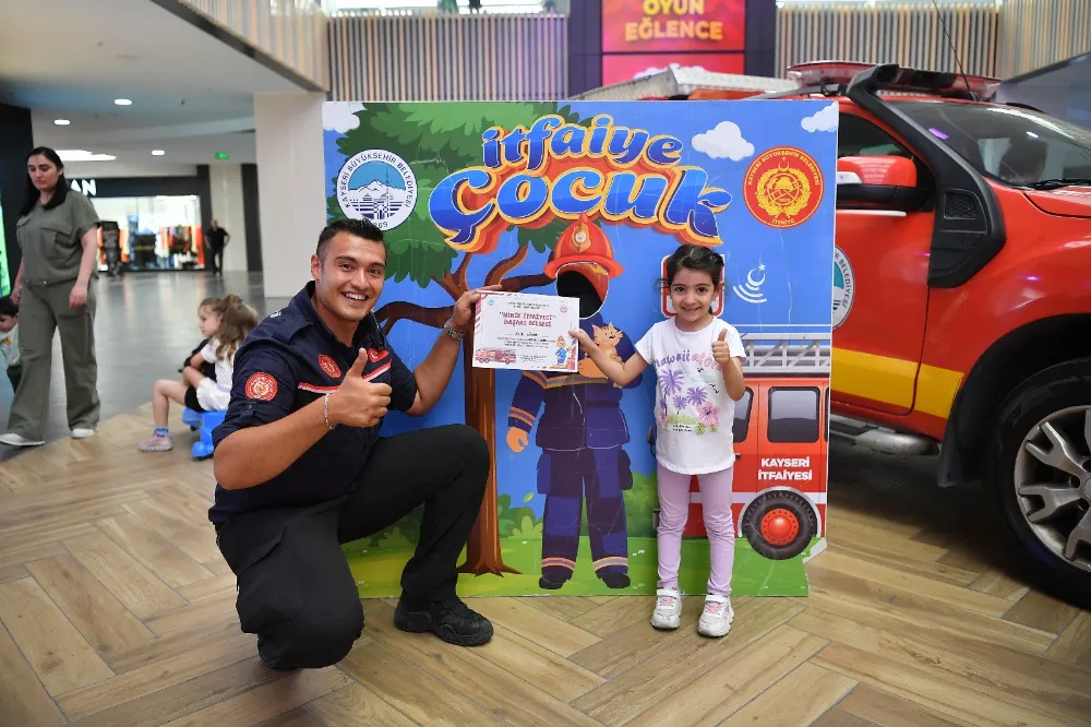 Büyükşehir İtfaiye’den AVM’de miniklere eğlence dolu eğitim   