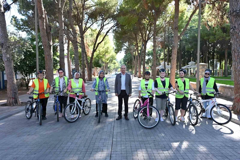 Kocagöz’den bisiklet eğitiminde kadınlara destek
