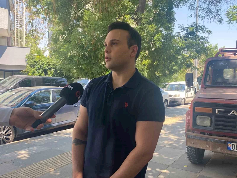 İmamoğlu’nun diplomasının iptali için suç duyurusunda bulunan genç: 