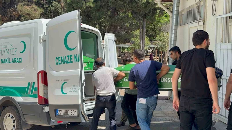 Motosiklet kazasında 22 yaşındaki genç hayatını kaybetti
