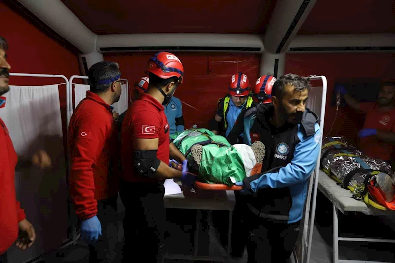 4 ilden 125 personelin katılımıyla enkazda arama kurtarma tatbikatı
