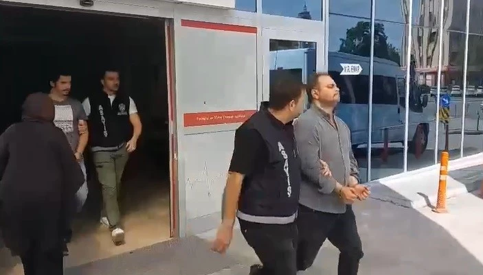 Kundaklama şüphesiyle tutuklanan avukat ve arkadaşına 9 yıl hapis talebi
