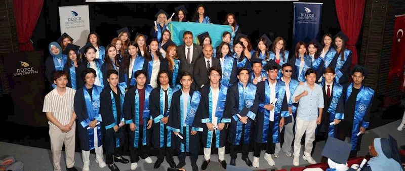 13 farklı ülkeden 63 öğrenci Türkçeyi öğrendi
