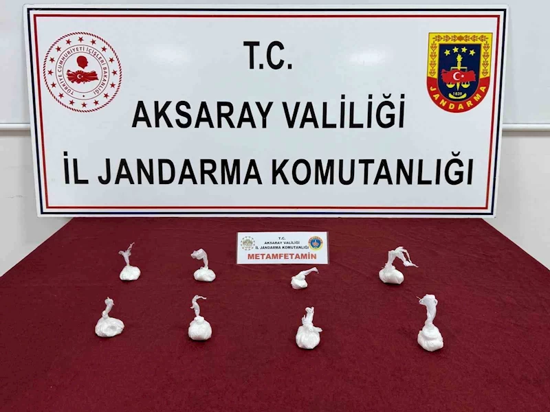 Aksaray’da jandarmadan uyuşturucu tacirlerine darbe: 1 tutuklama
