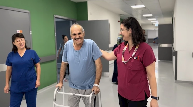 Yüksekten düştü, 2 gün sonra ayağa kalktı
