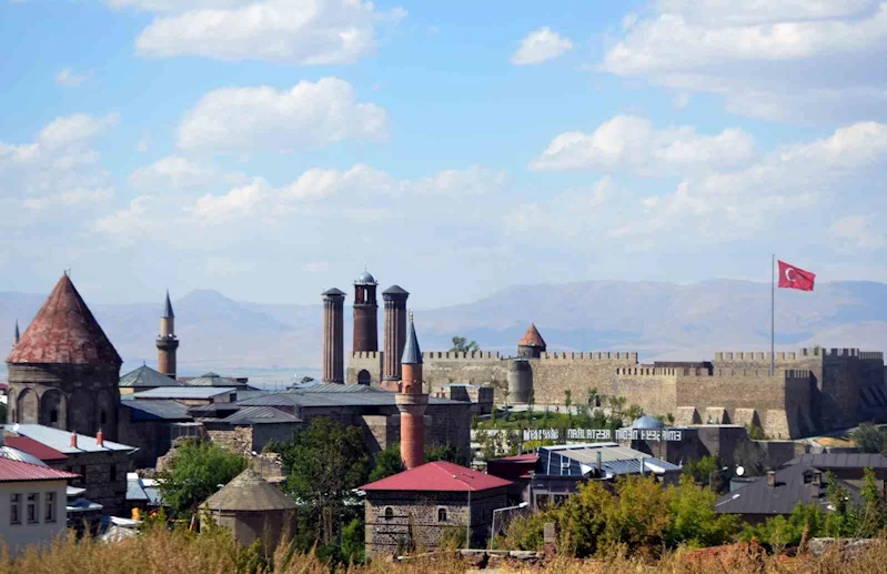 Meteorolojiden Erzurum için sıcak uyarısı
