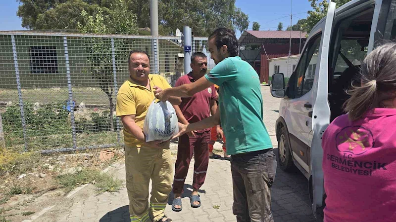 Bağışlanan karpuzlar Germencik’te dağıtıldı
