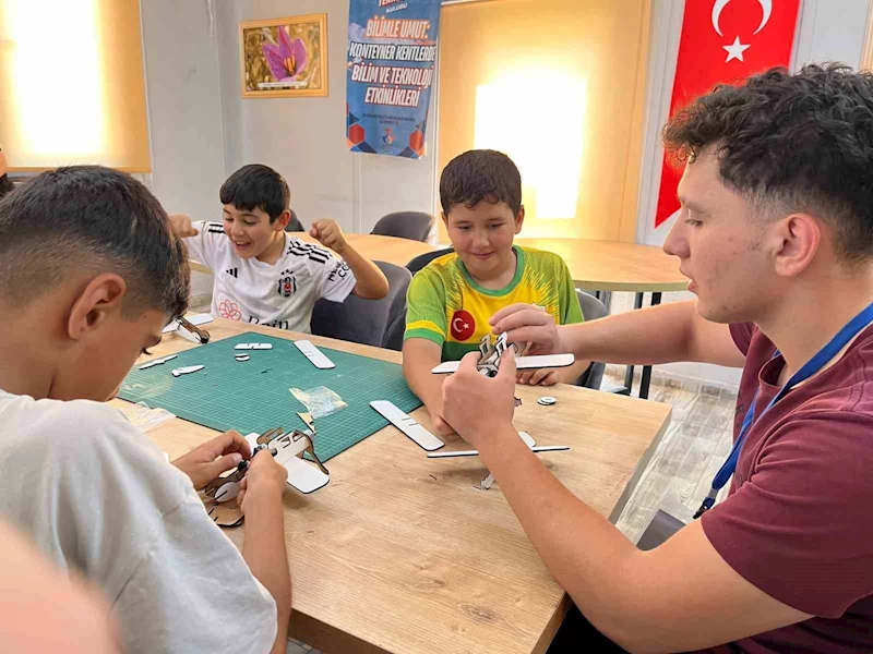 Konteyner kentlerde ’Bilim ve Teknoloji Etkinlikleri’ projesi tamamlandı
