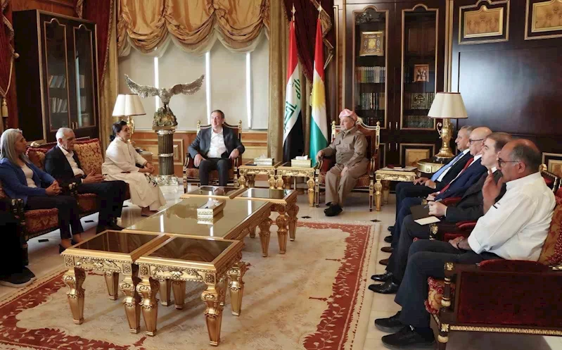 DEM Parti heyeti, KDP Başkanı Barzani ile barış sürecini görüştü
