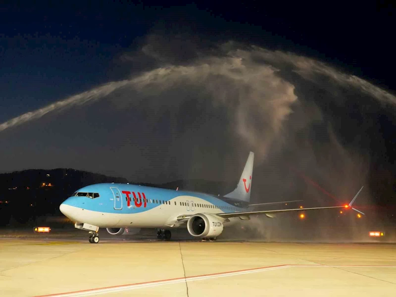 Amsterdam’dan Gazipaşa-Alanya Havalimanı’na ilk uçuş gerçekleştirildi
