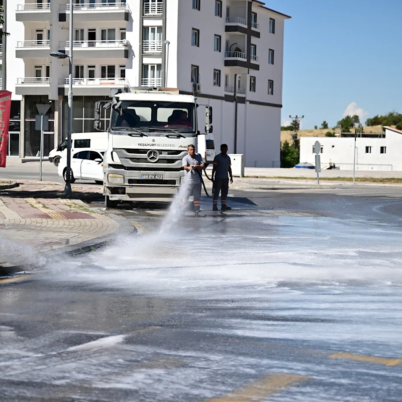 Yeşilyurt Belediyesi’nden temizlik atağı!
