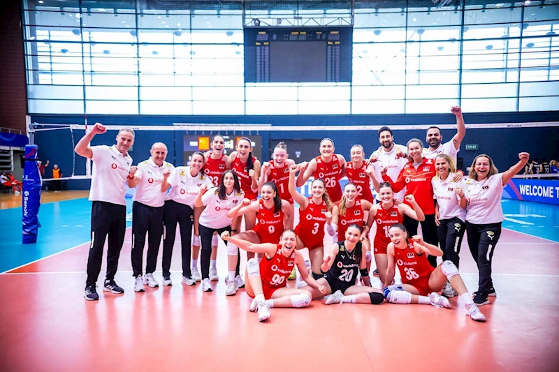 U19 Milli Kadın Voleybol Takımı yarı finalde
