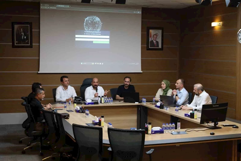 E-Okul uygulaması yaygınlaşıyor
