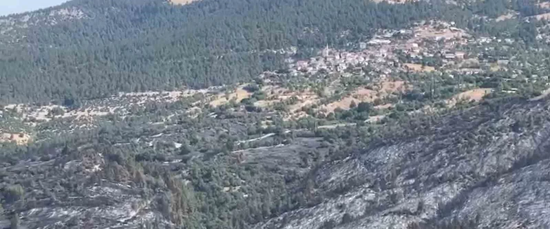 Dursunbey yangınında soğutma çalışmaları başladı
