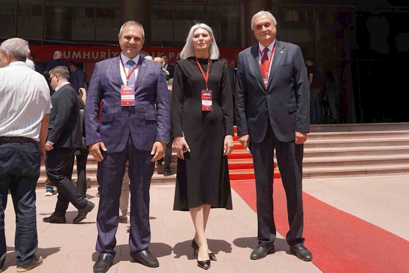 Başkan Subaşı, CHP’li belediye başkanlarıyla Ankara’da bir araya geldi
