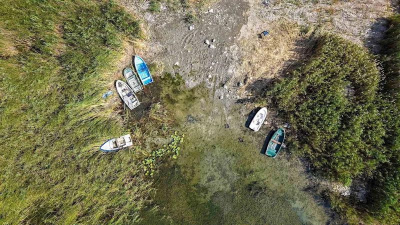 Sapanca Gölü’nde son 2 yılda 60 milyon metreküp su kaybı: Ekipler çağrıda bulundu
