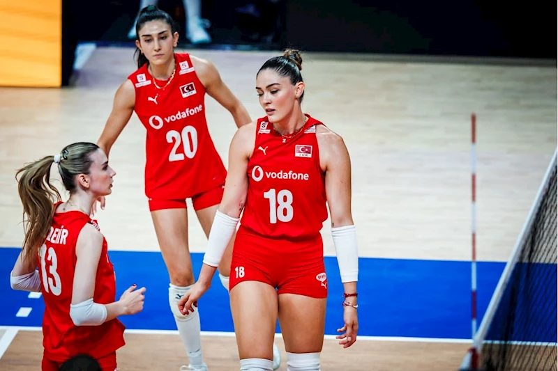 2025 FIVB Voleybol Milletler Ligi: Sırbistan: 3 - Türkiye: 0
