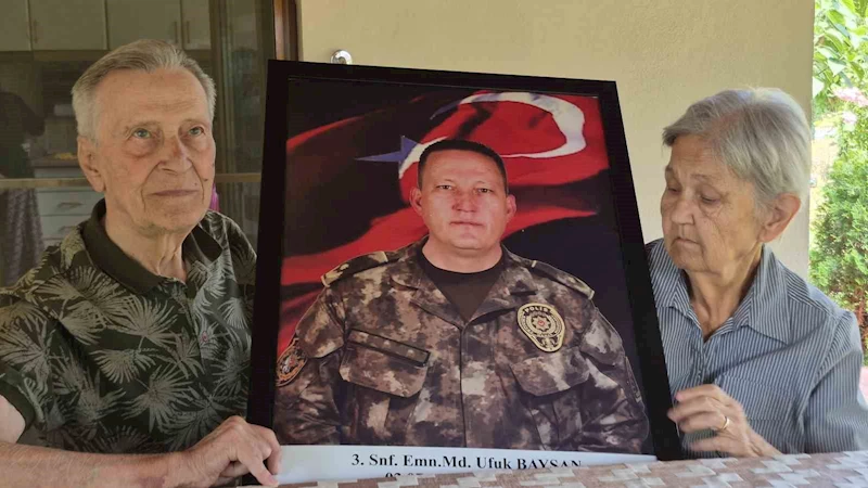 Şehit Emniyet Müdürü Ufuk Baysan’ın ailesi: 