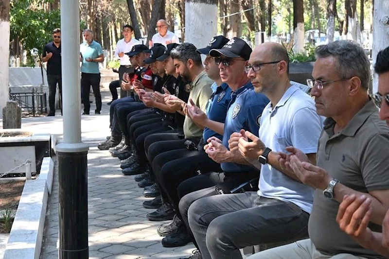 Kuşadası’nda 15 Temmuz ruhu yaşatılıyor
