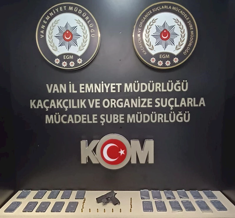 Van’da gümrük kaçakçılığı operasyonu
