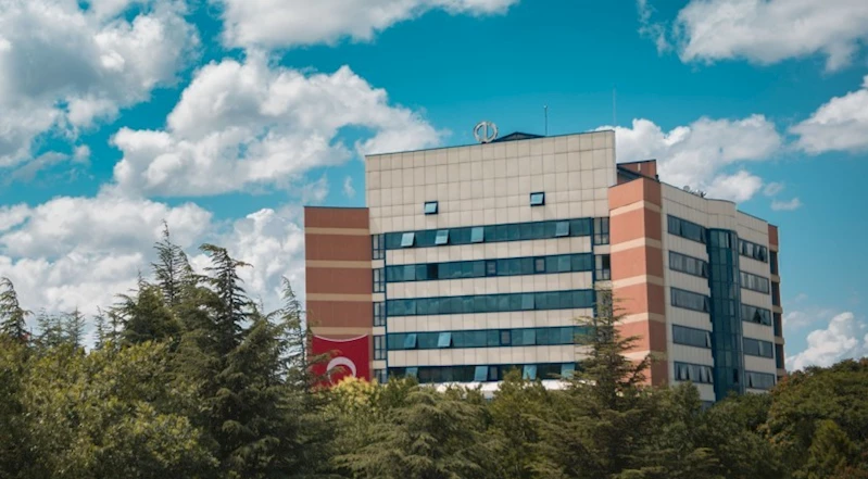Açıköğretim programları devam ediyor, fakülteler birleştirildi
