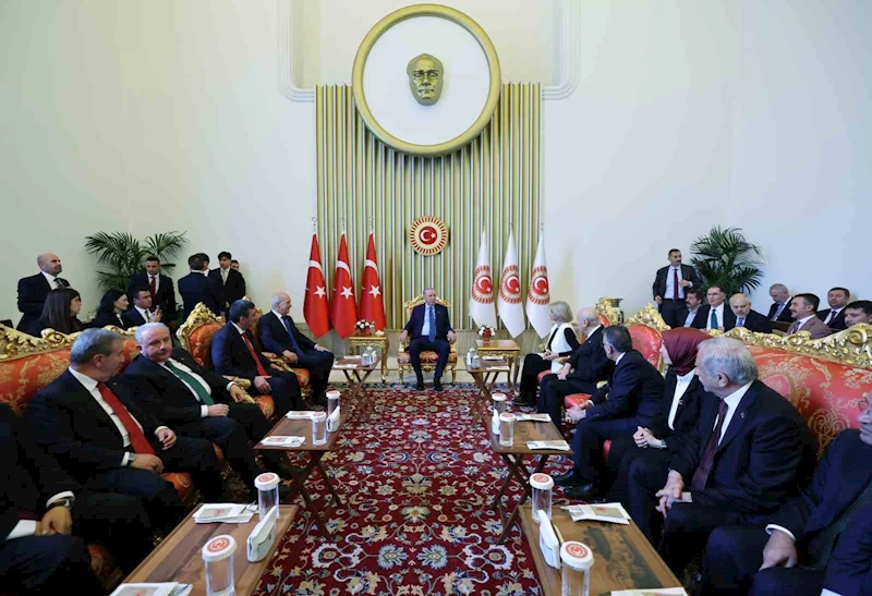 TBMM 15 Temmuz anma etkinliğine ev sahipliği yaptı
