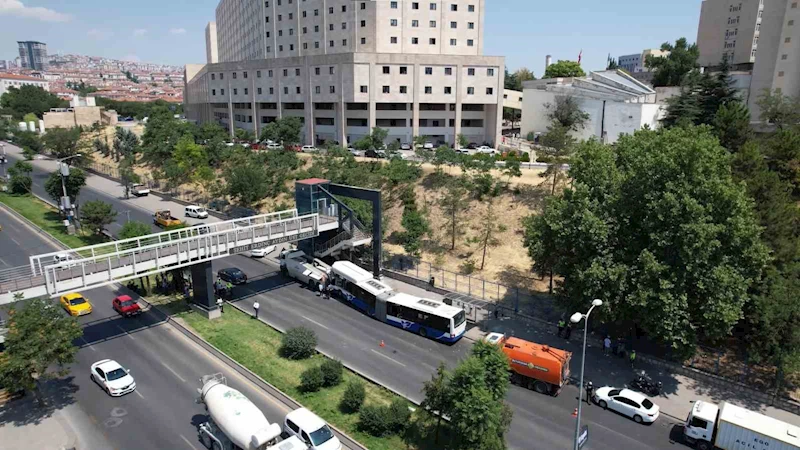 Ankara’da otobüs kazasının ardından trafik normale döndü
