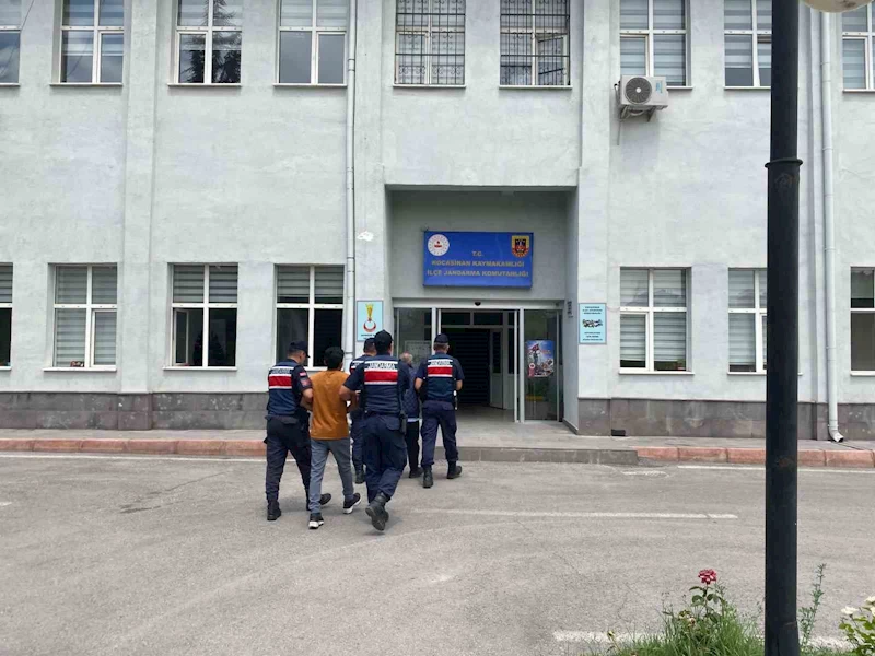 Kayseri’de DEAŞ üyesi 2 şahıs yakalandı
