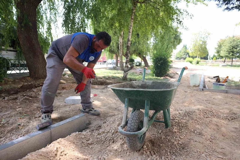71 Evler Mahallesi’ndeki Şehit Ersin Ilıtan Parkı yenileniyor

