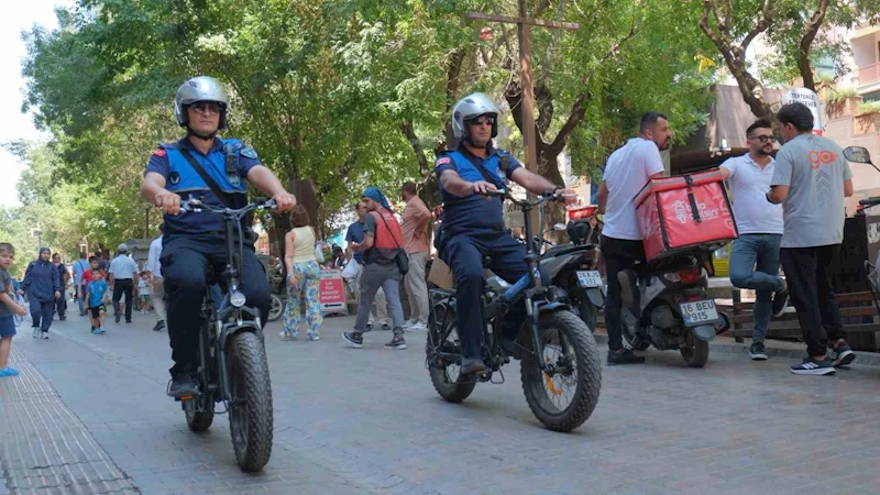 Odunpazarı Belediyesi zabıta ekiplerine 7 elektrikli bisiklet
