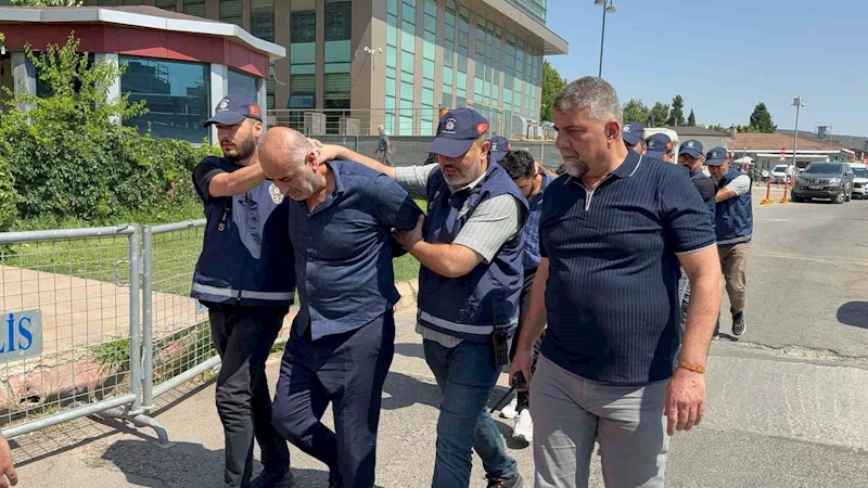 Milyonluk vurguna yardım, marketin çalışanından geldi
