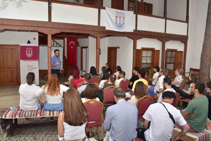 Bilim Kafe’de Kadıkalesi’nden Bizans’a yolculuk konuşuldu

