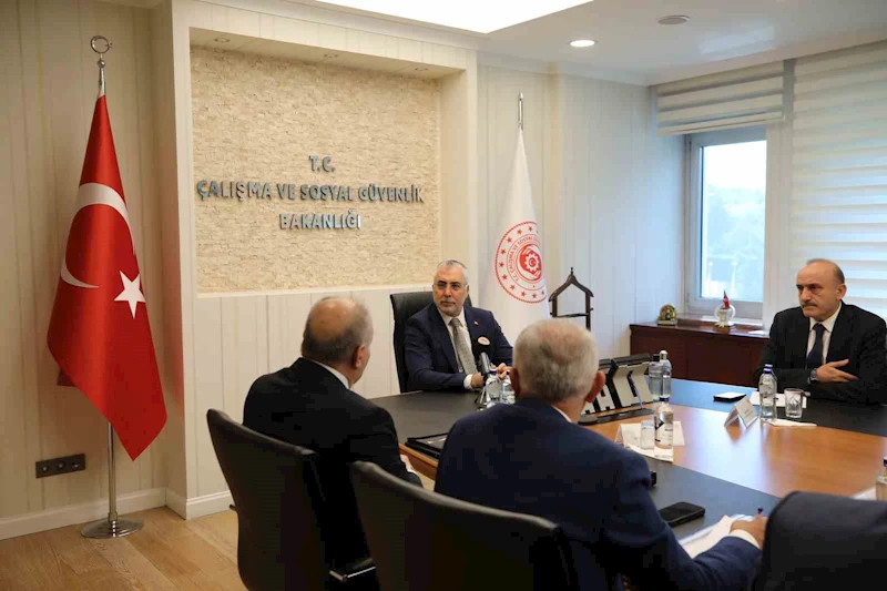 Bakan Işıkhan: 
