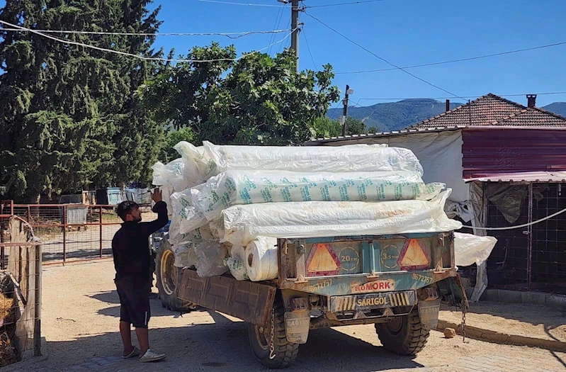 Sarıgöl Ovası’nda örtü seferberliği
